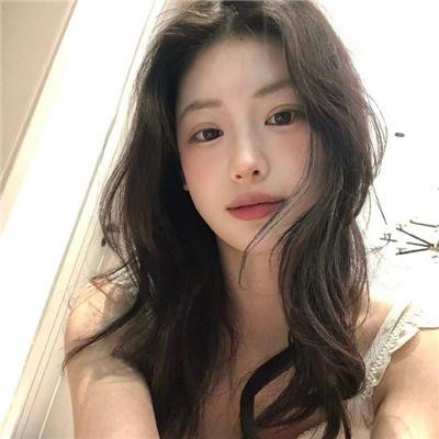 开膛少女的异想世界 海报